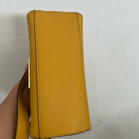 Yellow Steve Madden Cross Body Bag - Picture 4 of 6